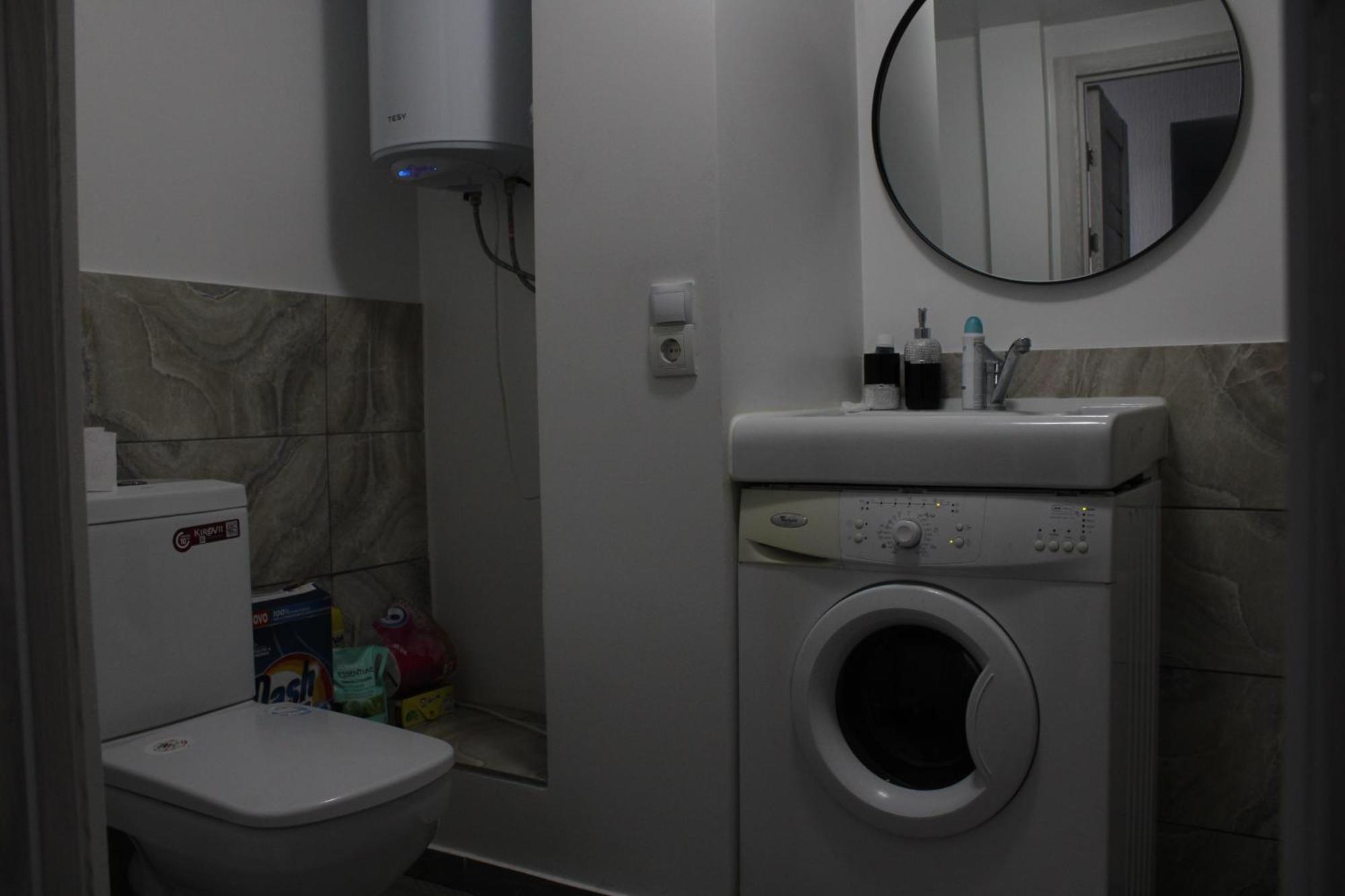 Ana'S Apartment 基希讷乌 外观 照片